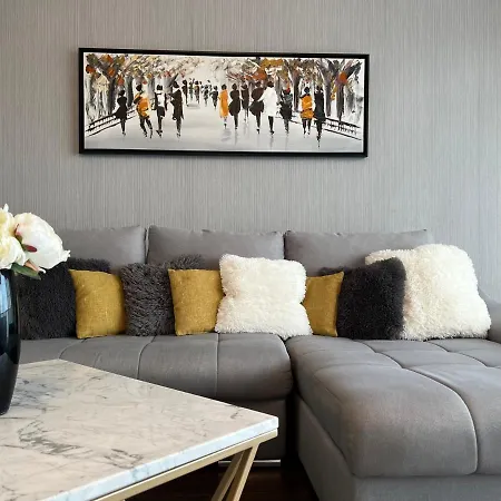 Luxury - View Apartment