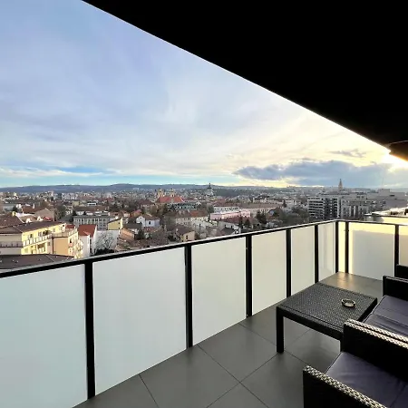 Apartament Luxury - View *